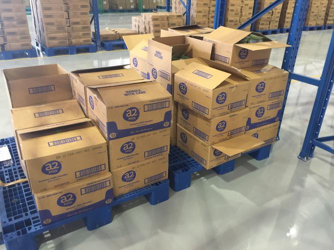,保健食品,日化用品等近千种大陆商品,公司与